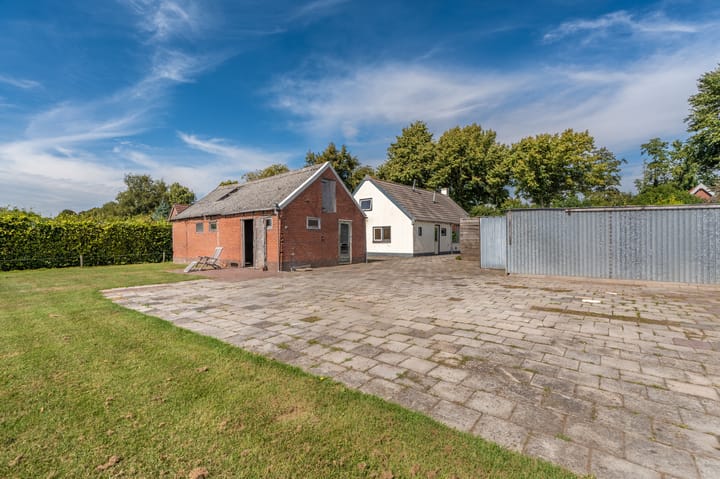 Foto 35 van Zwaagsterweg 6