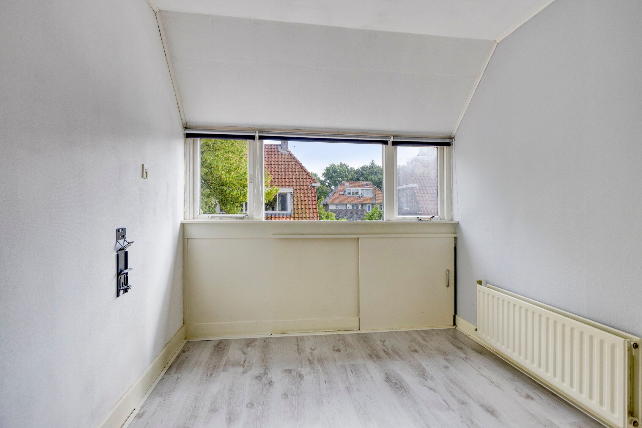 Photo 30 of van der Helststraat 52