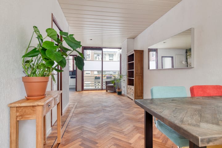 Foto 18 van Jan Steenstraat 17