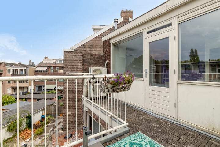 Foto 37 van Jan Steenstraat 17