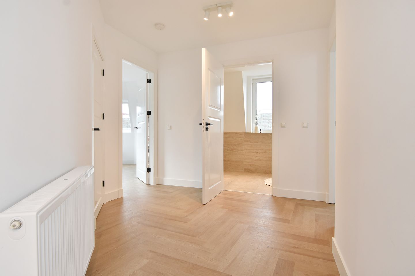 Photo 34 of Renbaanstraat 91