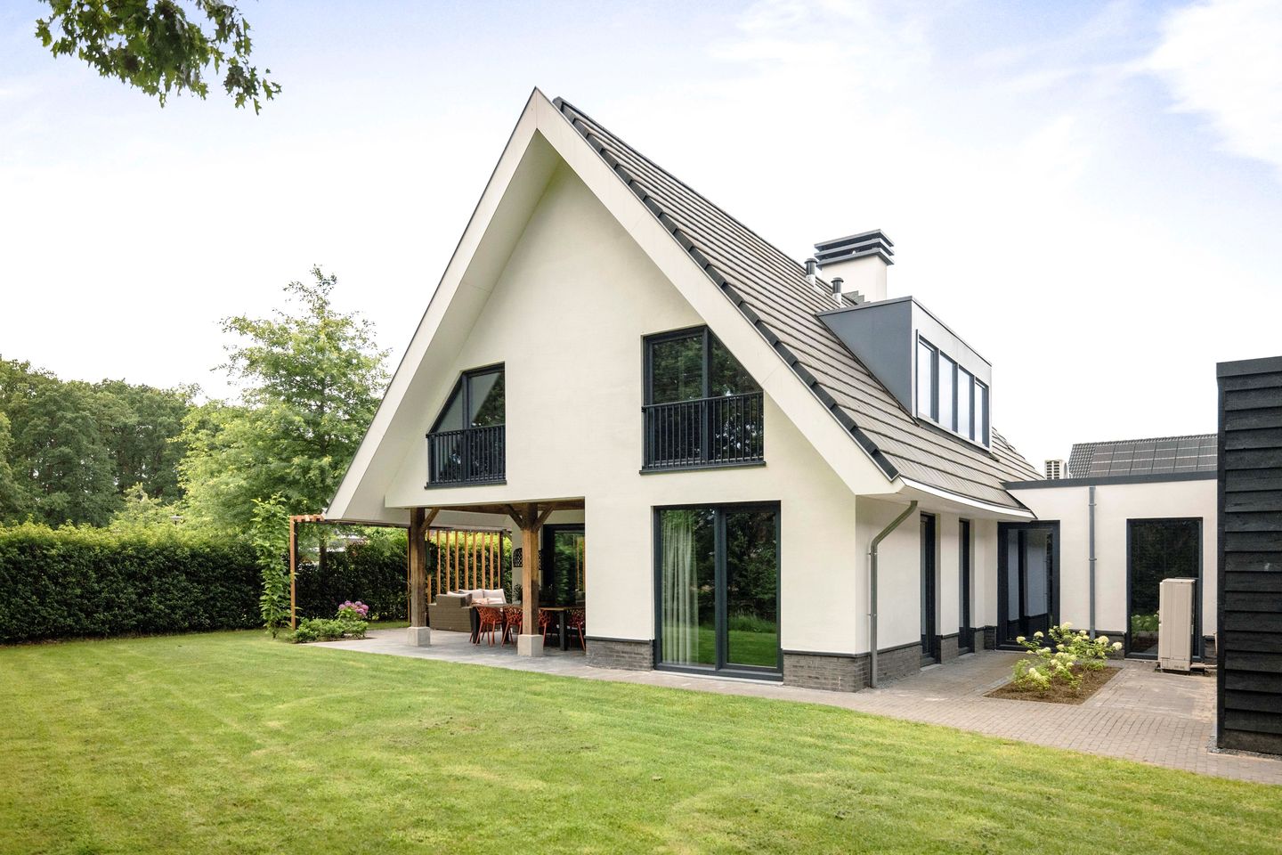 Foto 65 van Rispensstraat 2