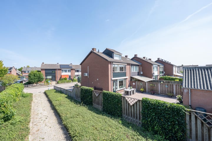 Foto 55 van Ridder Alartlaan 8