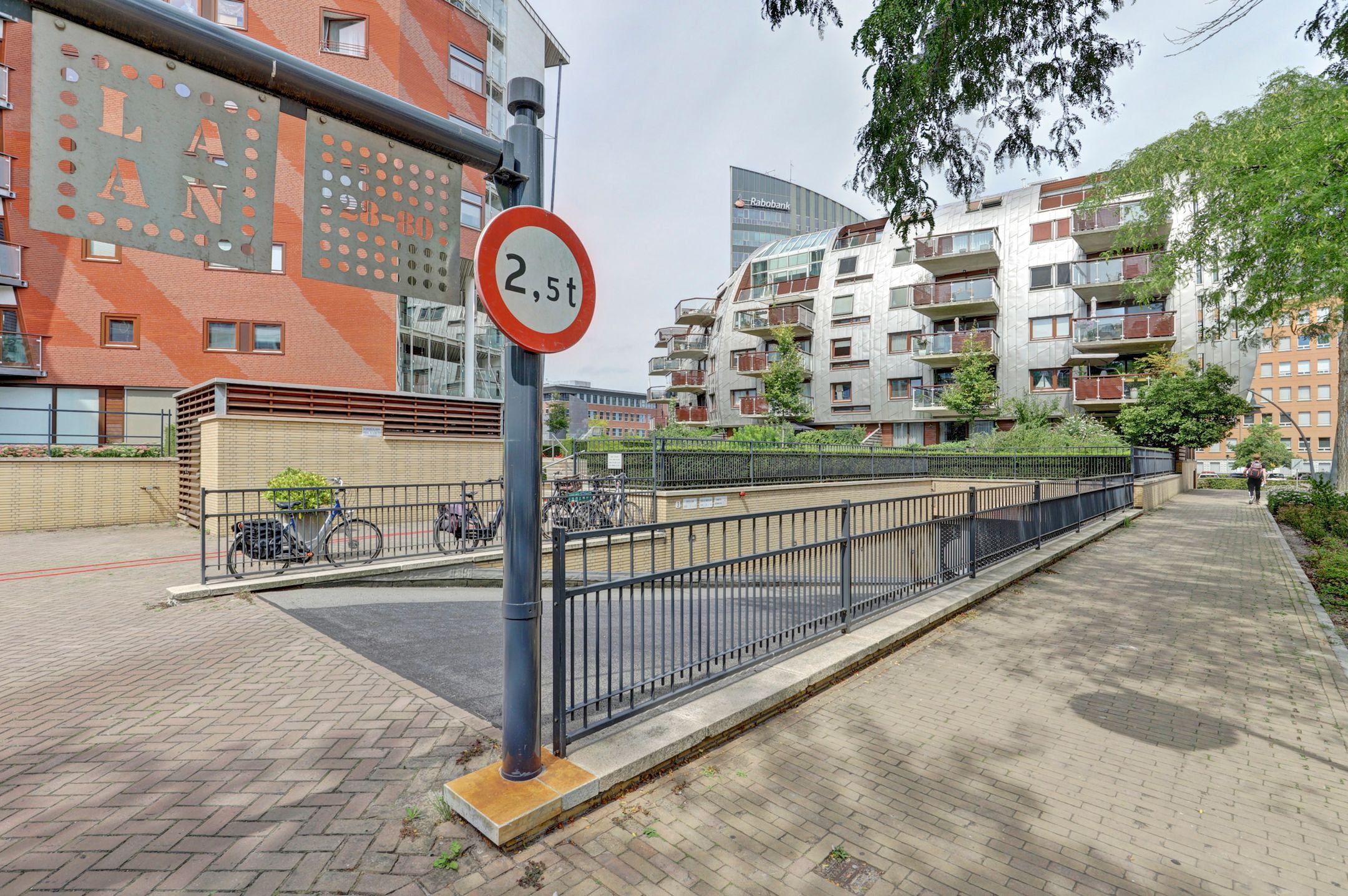 Photo 9 of Hugo de Grootlaan 64