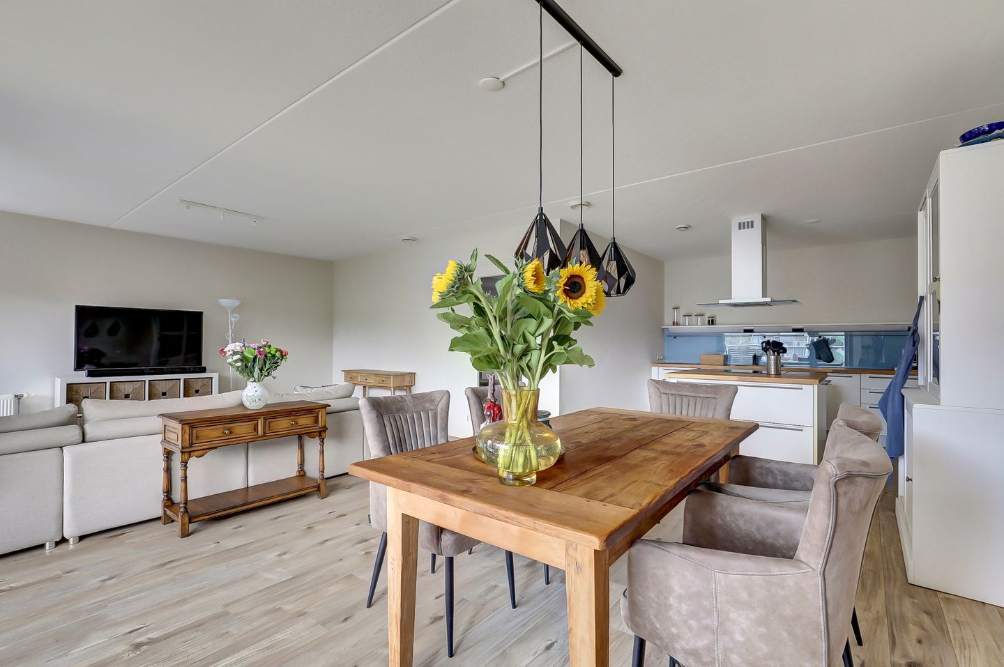 Photo 25 of Hugo de Grootlaan 64