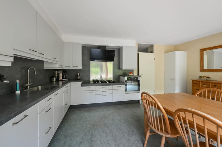 Foto 9 van Parkhof 83