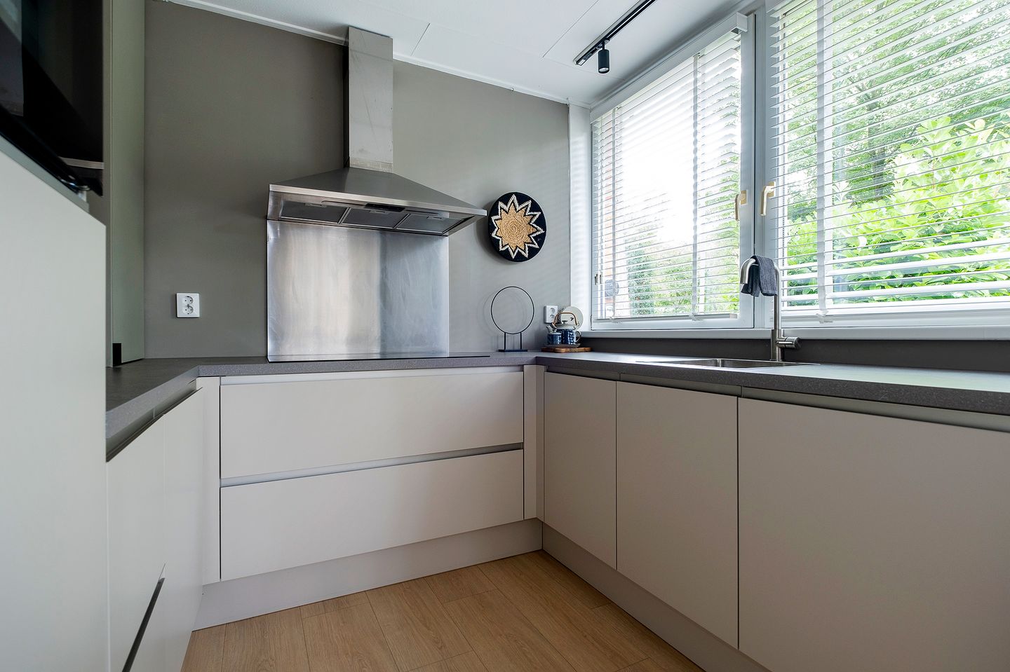 Photo 5 of Wijsterseweg 15-30