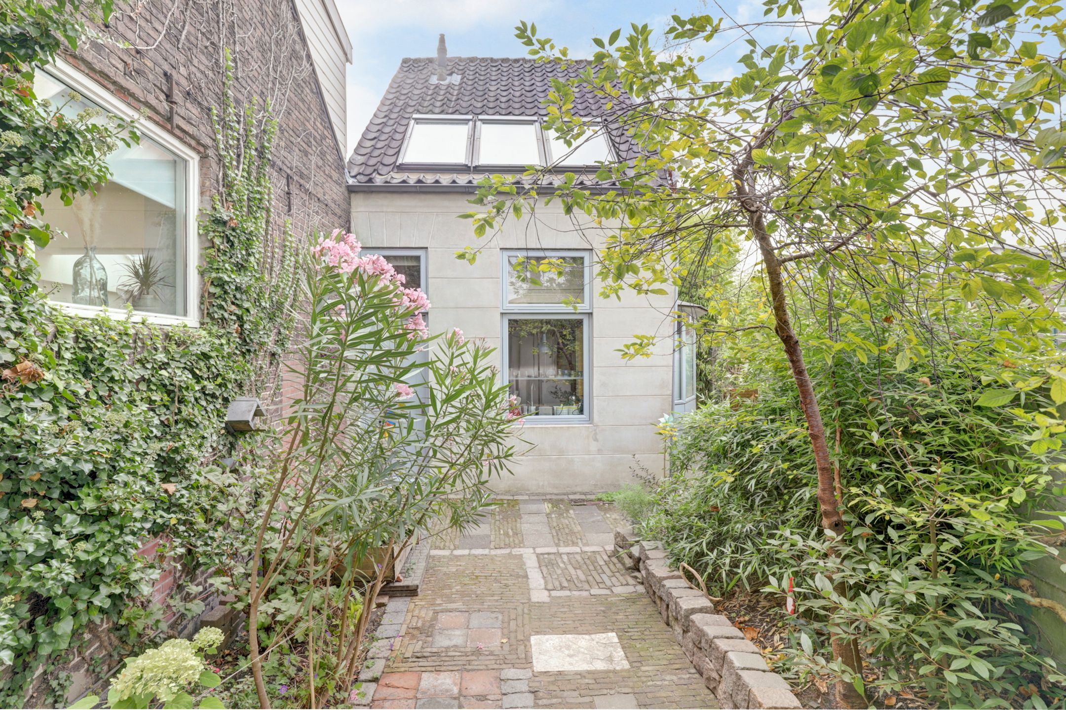 Vriesepoortshof, 15, Dordrecht, 3311NL, Zuid-Holland, Nederland 15