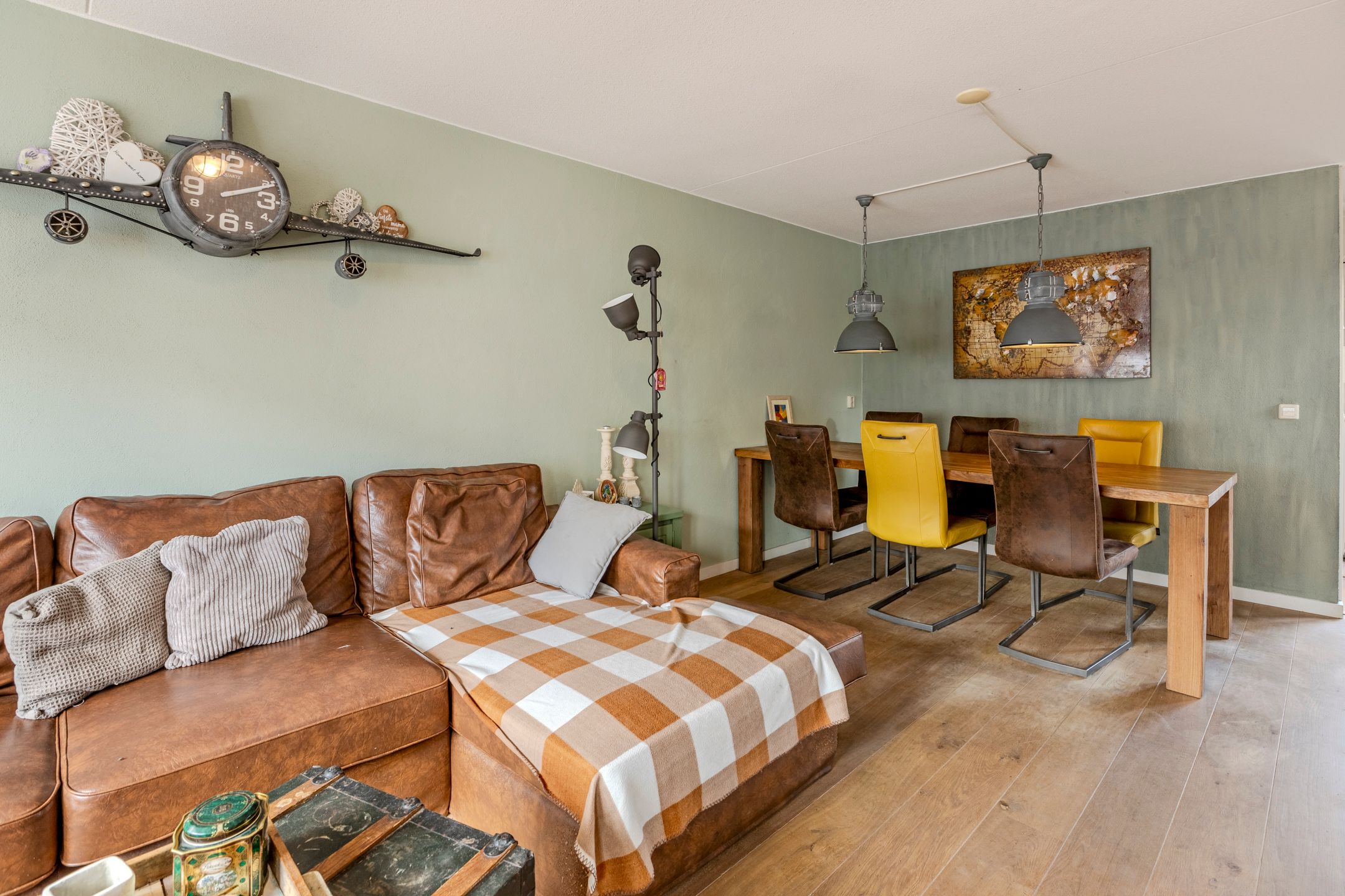 Photo 18 of Hoogstraat 129