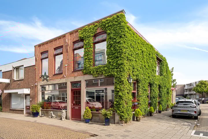 Foto 8 van Voorstraat 44