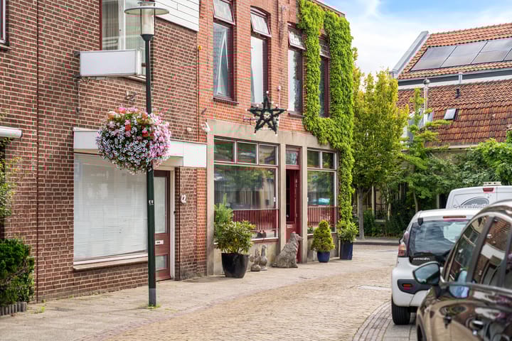 Foto 12 van Voorstraat 44