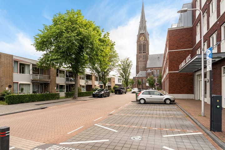 Foto 27 van Voorstraat 44