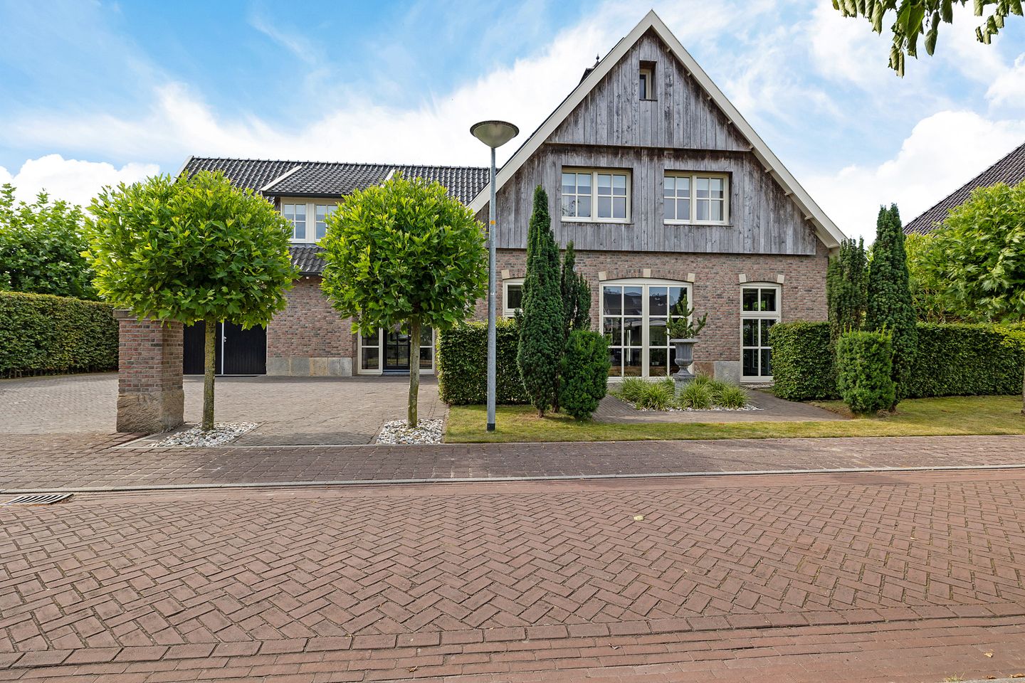 Photo 1 of Beekpunge 38