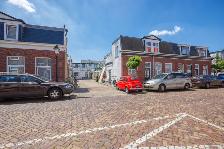 Foto 23 van IJmuidenstraat 39