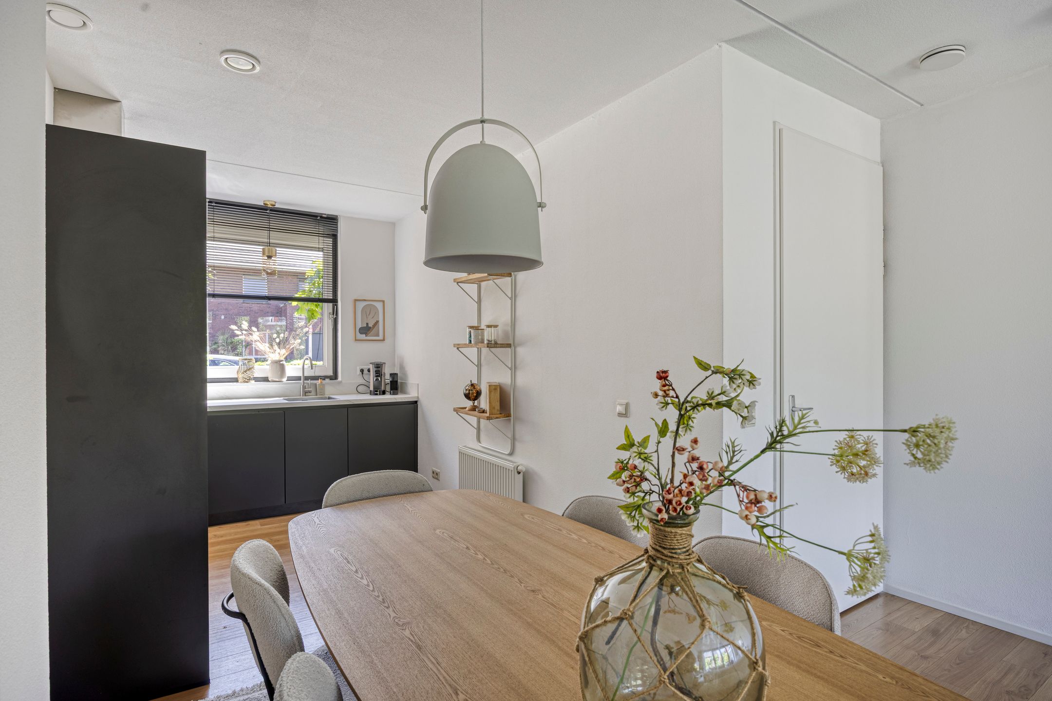 Foto 12 van Black Alicante 92