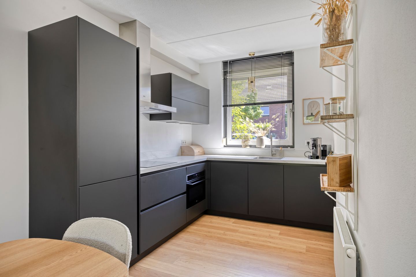 Foto 14 van Black Alicante 92