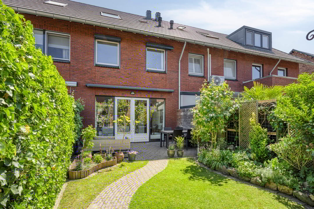 Foto 37 van Black Alicante 92