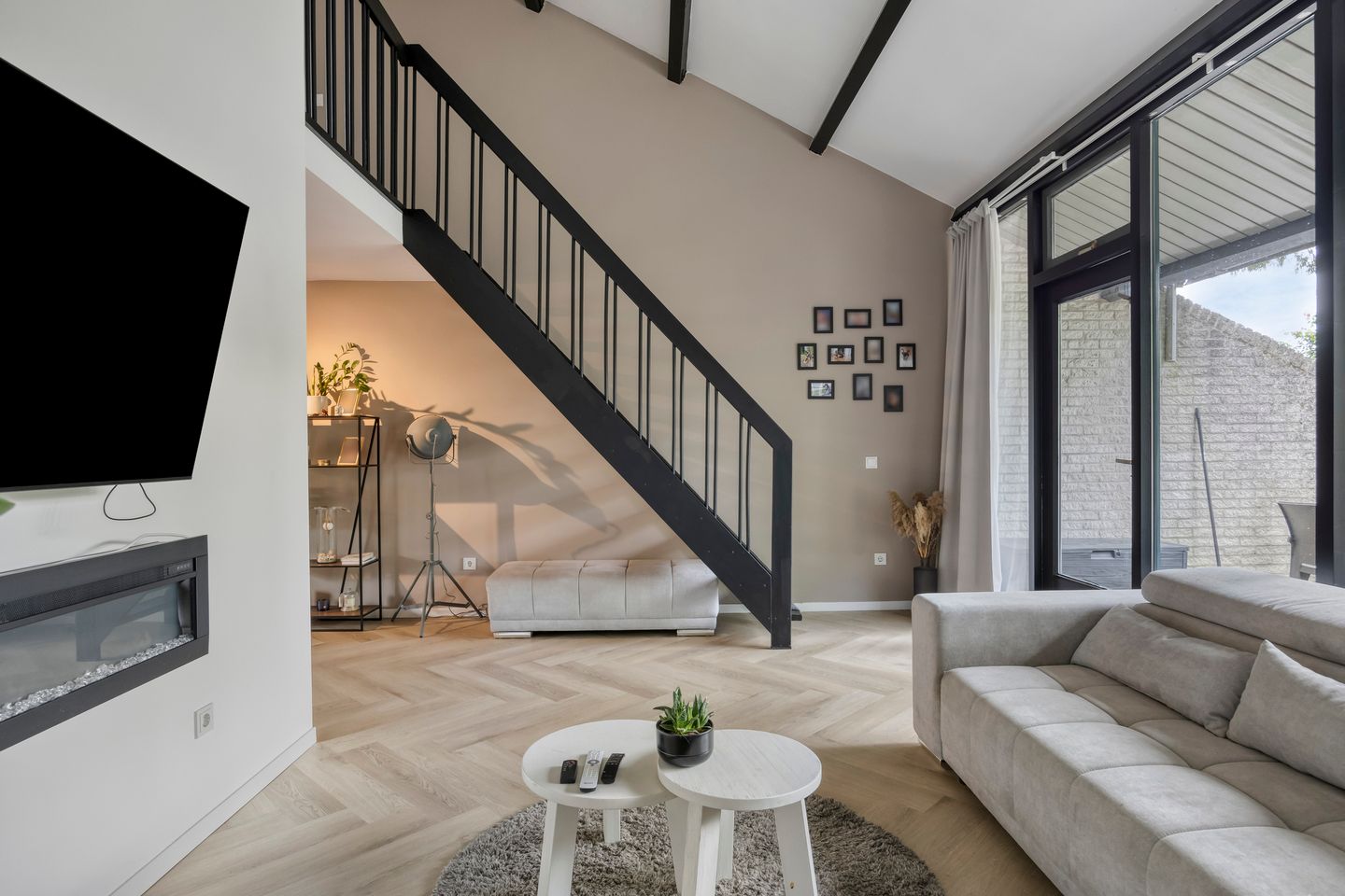 Foto 20 van Schoof 29