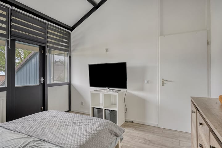 Foto 25 van Schoof 29