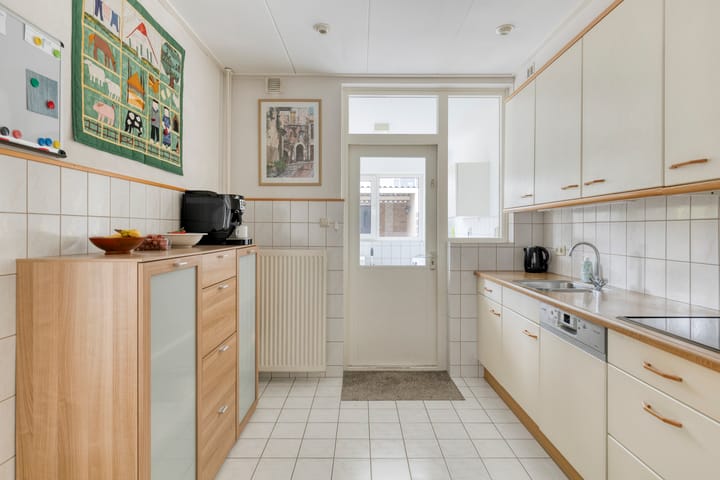 Foto 11 van Burgemeester Hermsenstraat 1