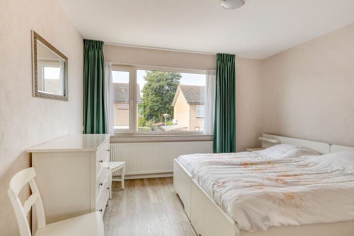 Foto 16 van Burgemeester Hermsenstraat 1