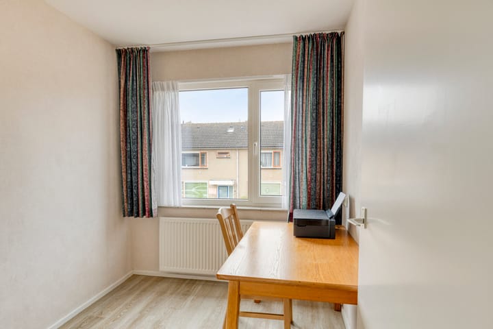 Foto 19 van Burgemeester Hermsenstraat 1