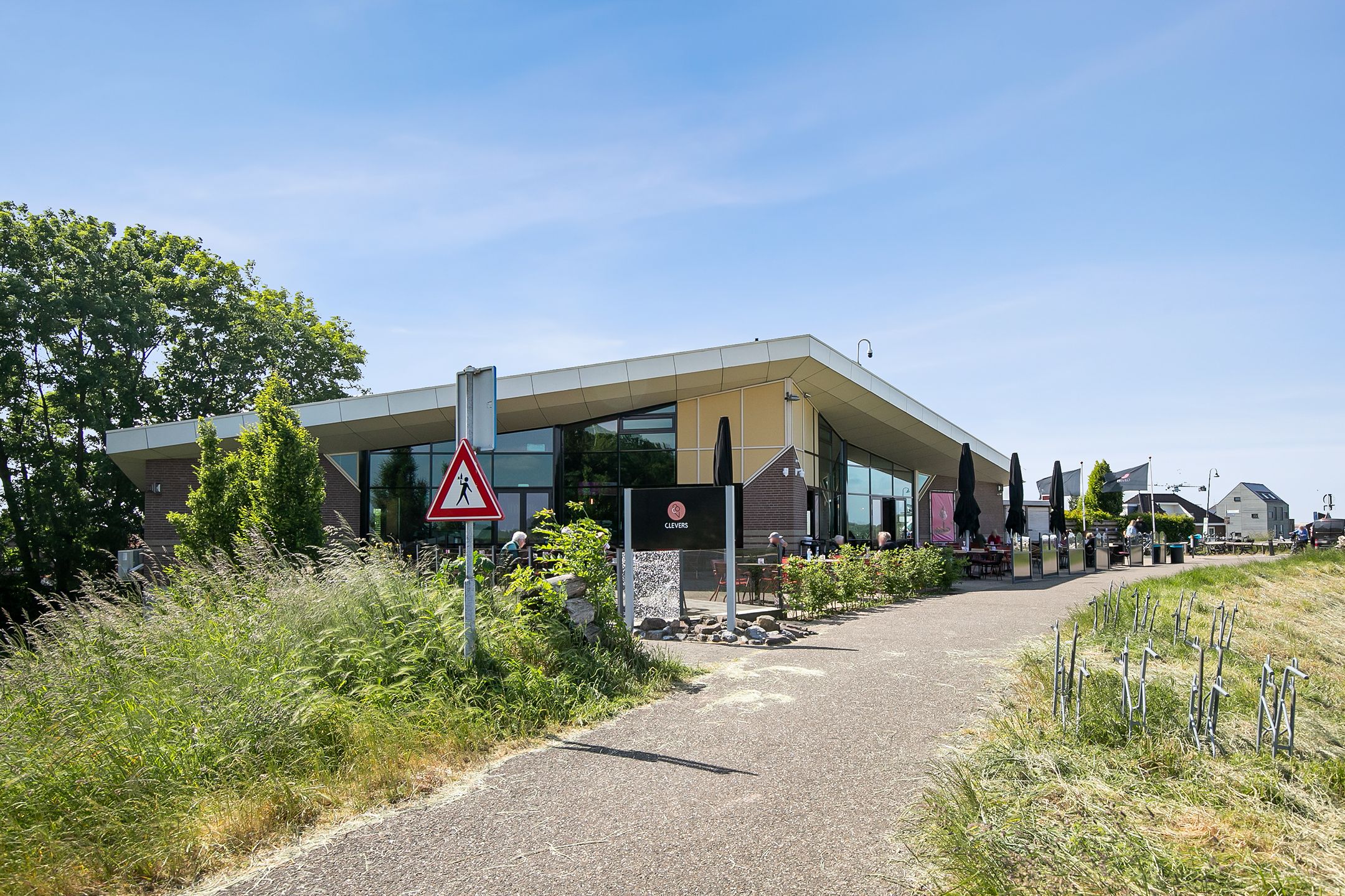 Photo 30 of Burgemeester Hermsenstraat 1