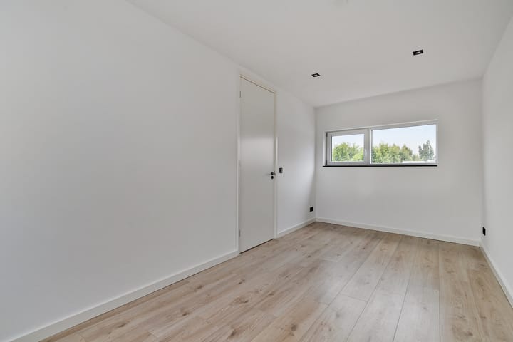 Foto 25 van Zuideinde 16-C