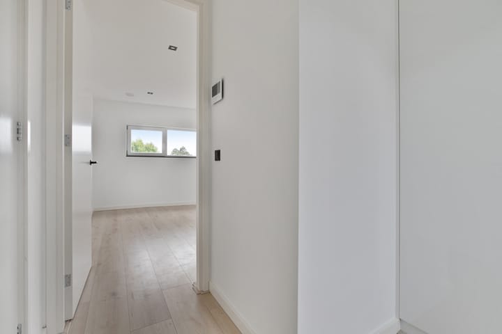 Foto 17 van Zuideinde 16-C