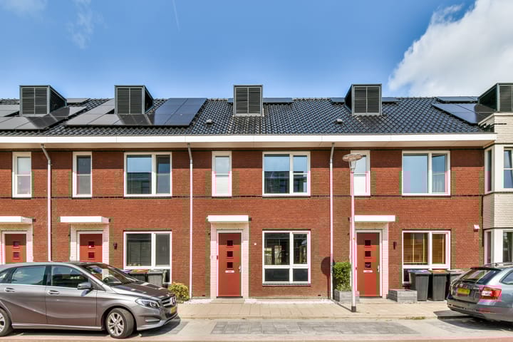 Photo 1 of Burgemeester Fremery Kalfflaan 19