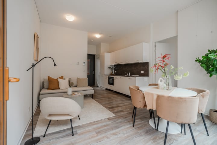 Photo 8 of Spoorlaan 450-02