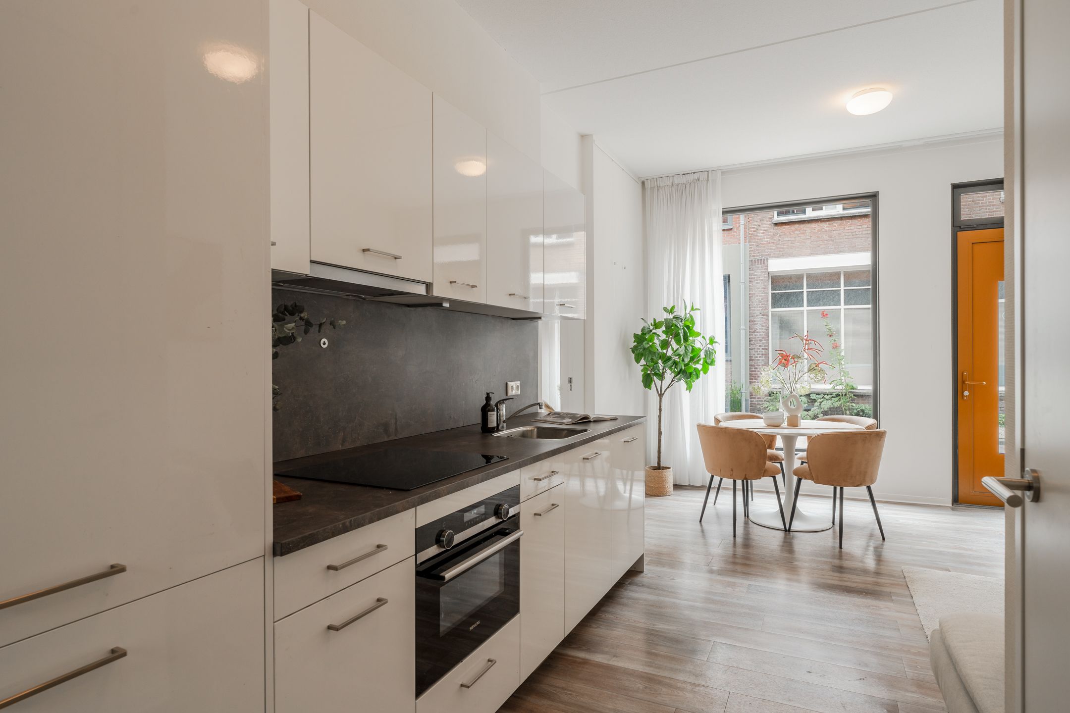 Foto 24 van Spoorlaan 450-02