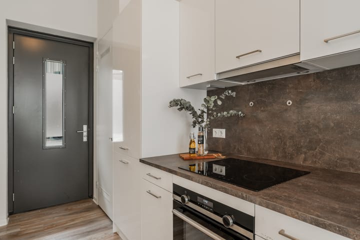 Photo 26 of Spoorlaan 450-02