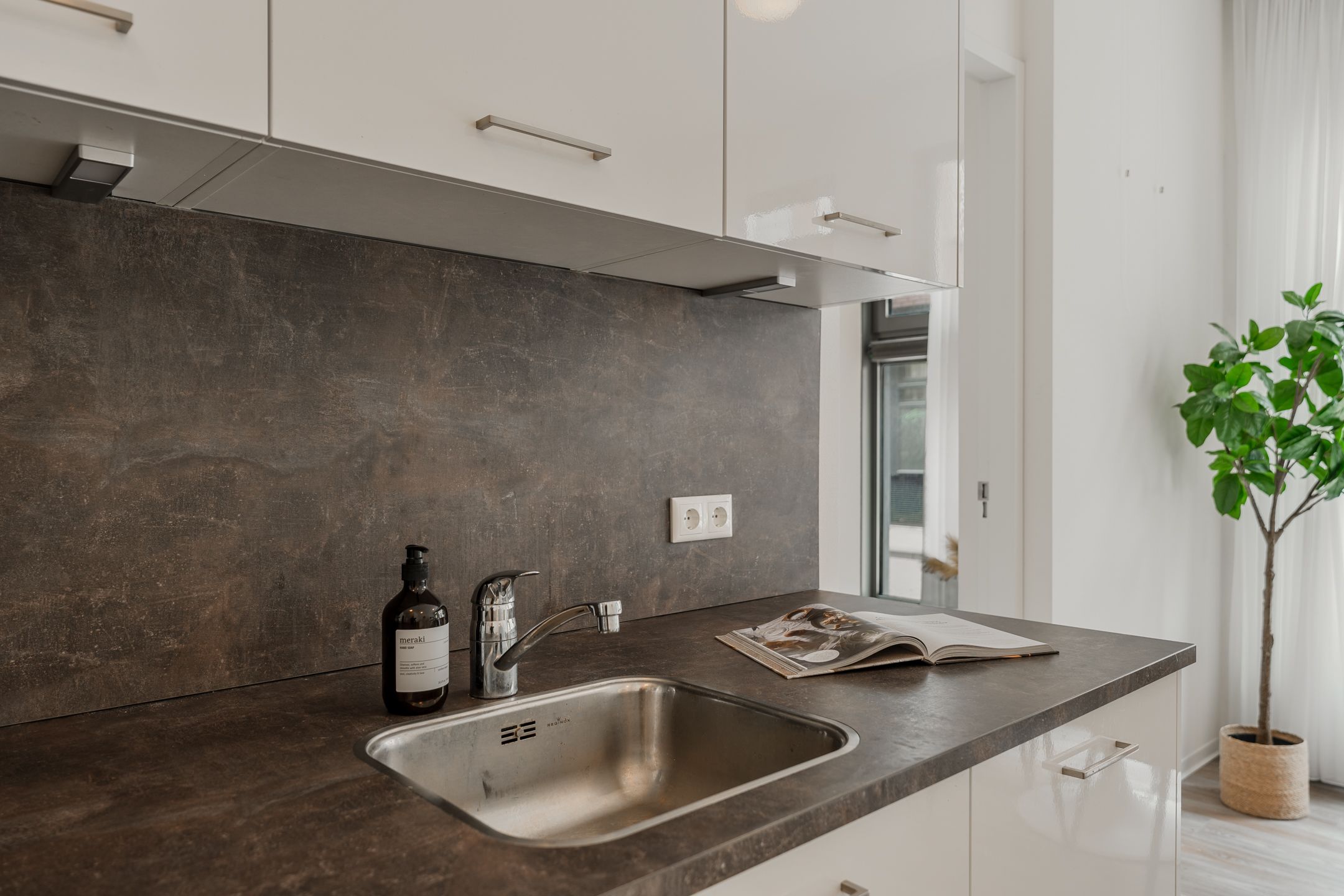 Foto 27 van Spoorlaan 450-02