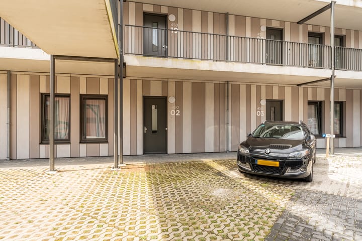 Photo 35 of Spoorlaan 450-02