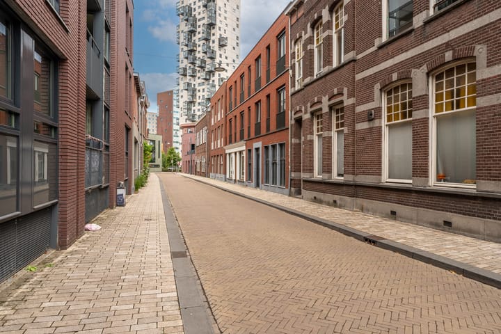 Photo 37 of Spoorlaan 450-02