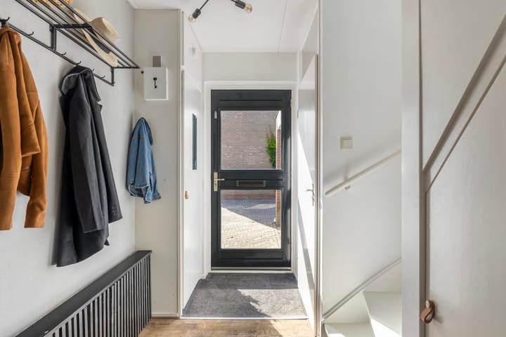 Photo 8 of Linebeamleane 16