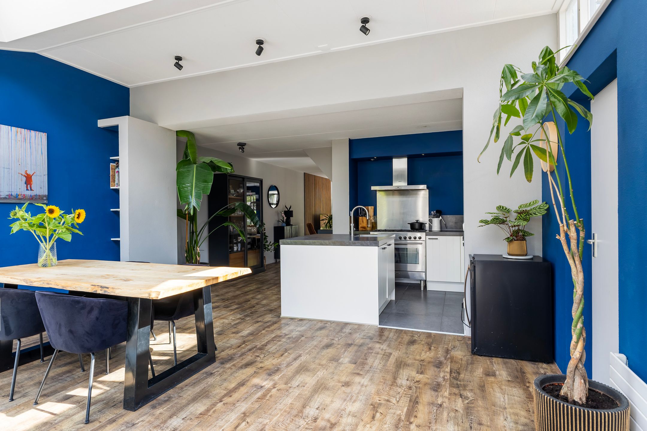 Photo 18 of Linebeamleane 16