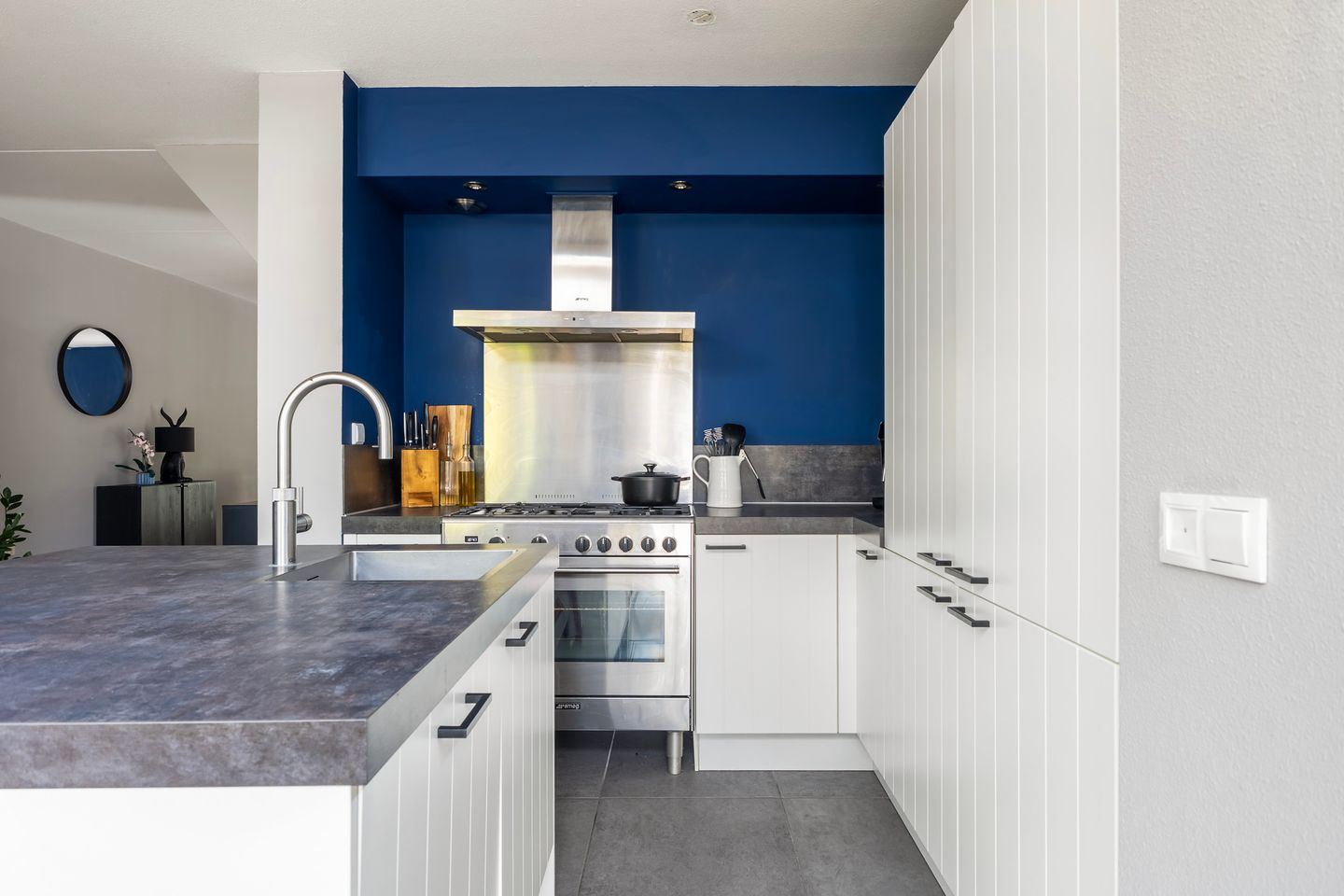 Photo 19 of Linebeamleane 16