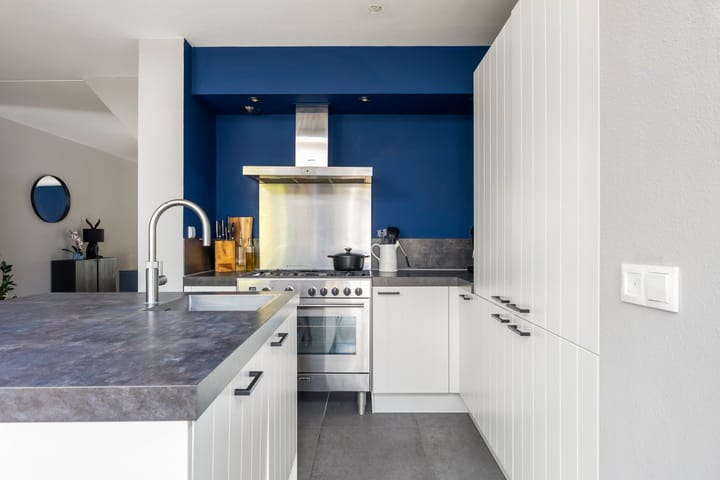 Photo 19 of Linebeamleane 16