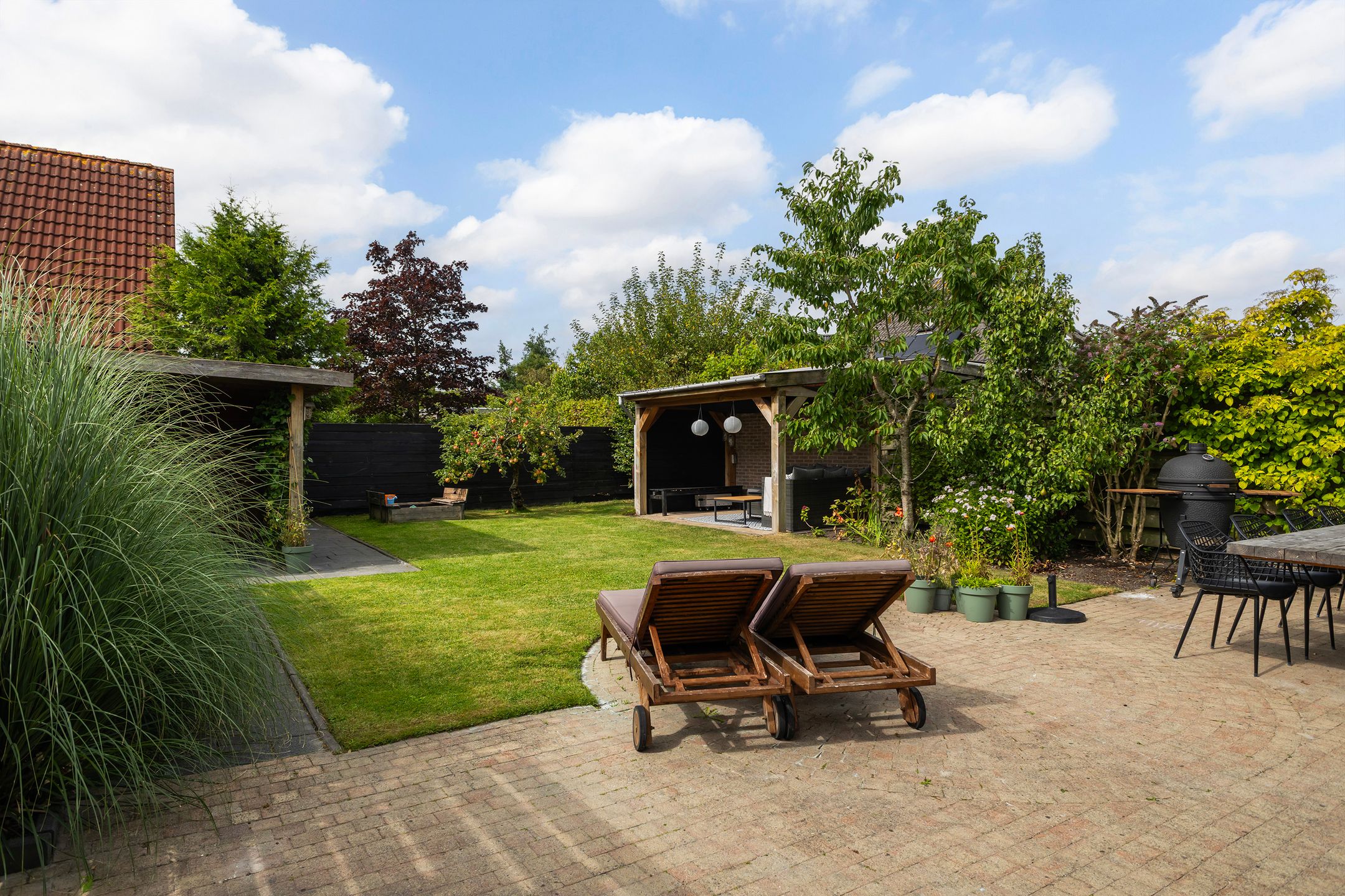 Photo 27 of Linebeamleane 16