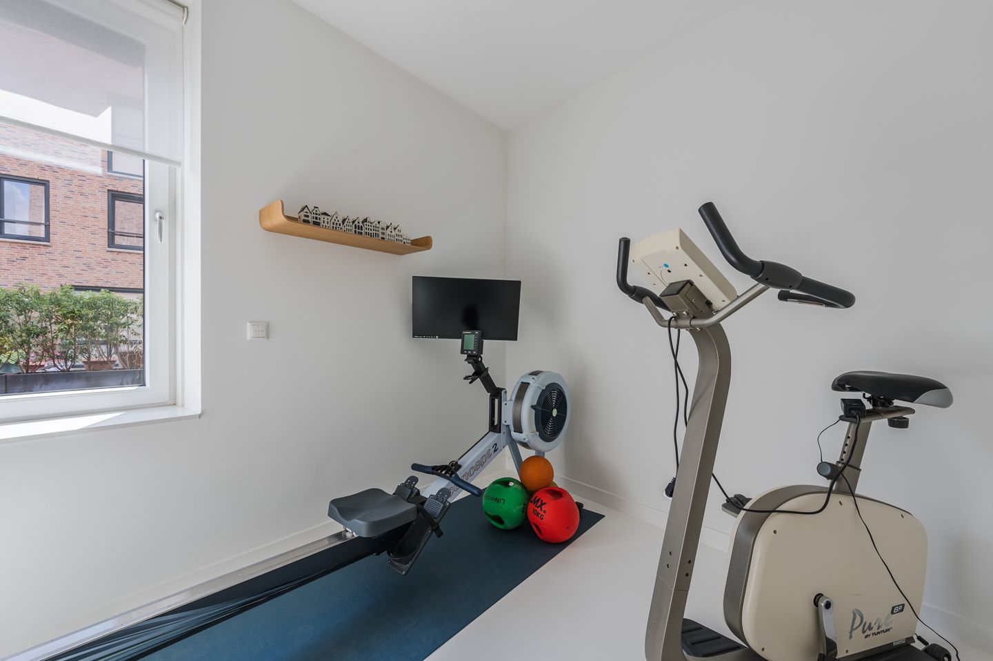 Foto 25 van Adriaan van Royenlaan 116