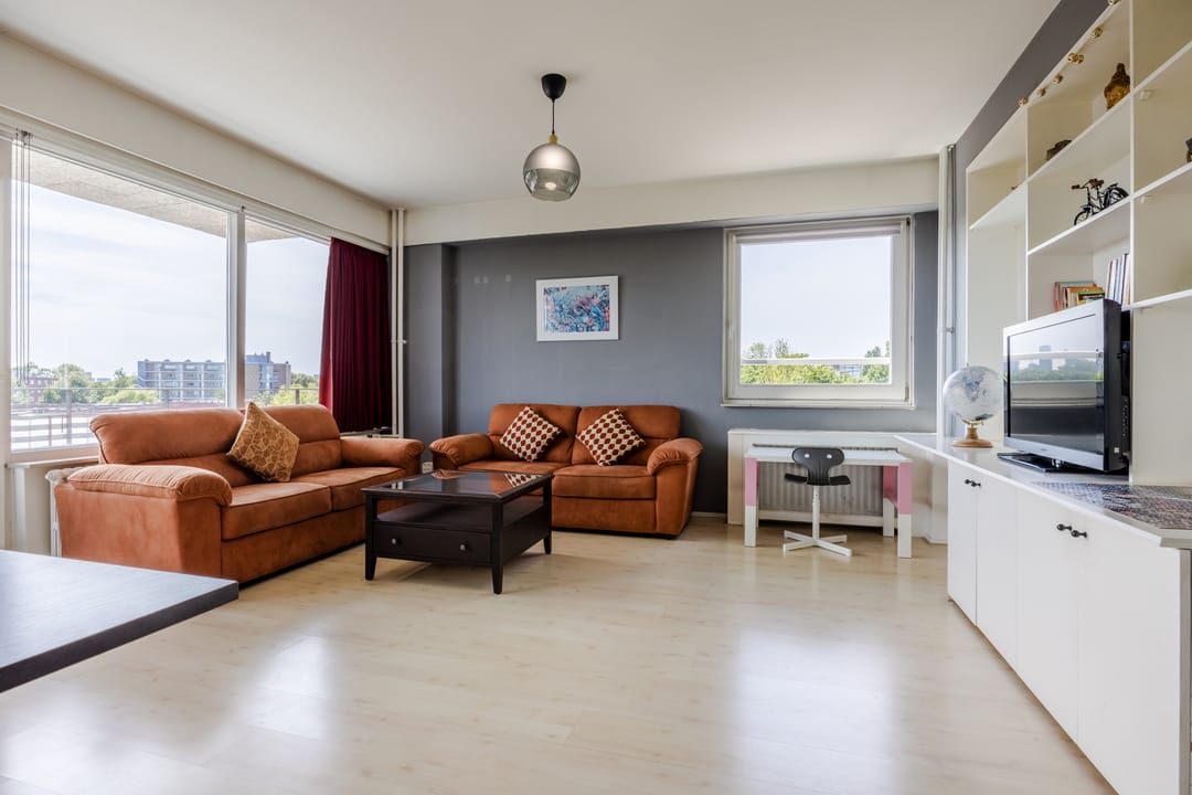 Photo 11 of Hongarenburg 100