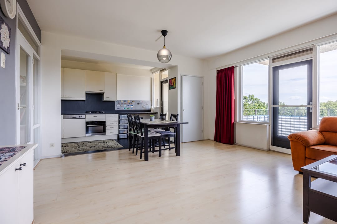 Photo 16 of Hongarenburg 100