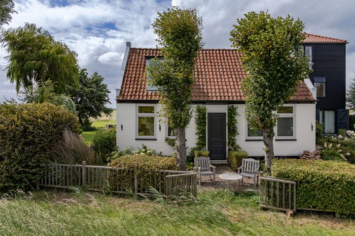 Photo 9 of IJsselmeerdijk 26