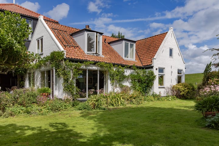 Photo 35 of IJsselmeerdijk 26