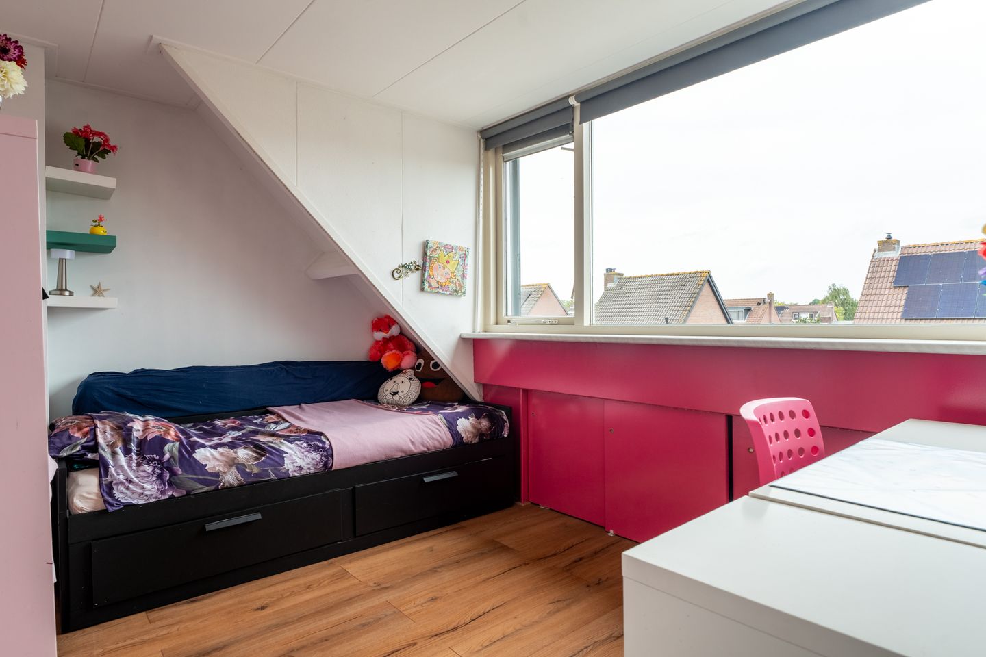 Photo 5 of Van Schendelstraat 18