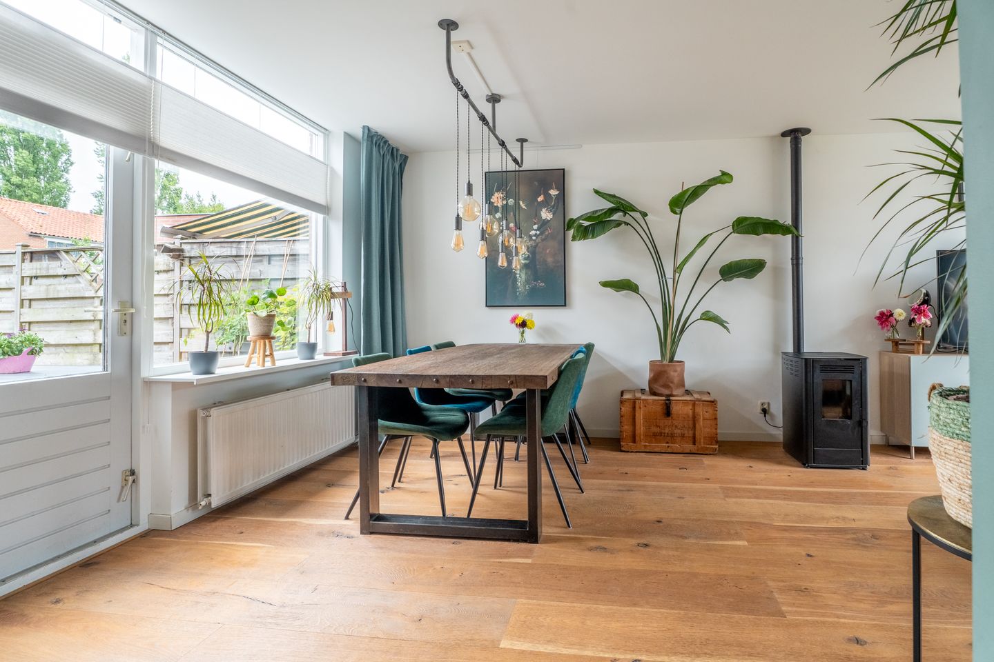 Photo 14 of Van Schendelstraat 18