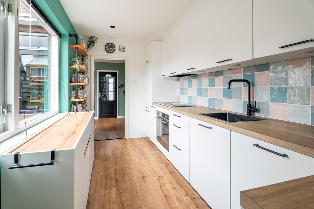 Photo 17 of Van Schendelstraat 18