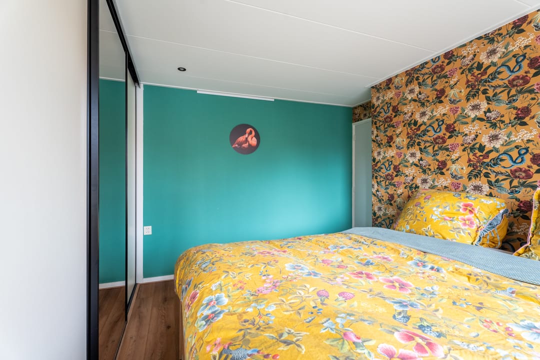 Photo 22 of Van Schendelstraat 18